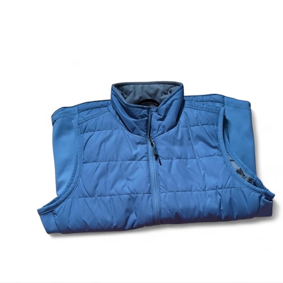 Carhartt Women’s Rain Defender Vest - Picture 7 of 8